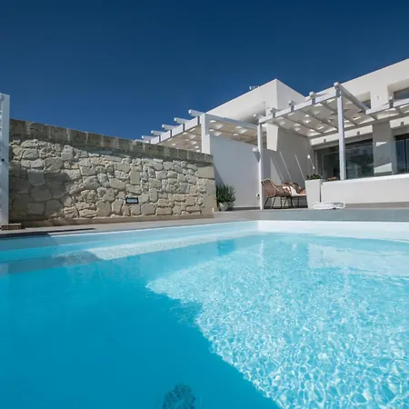 Casa Celeste Con Piscina Privata A Holiday home *